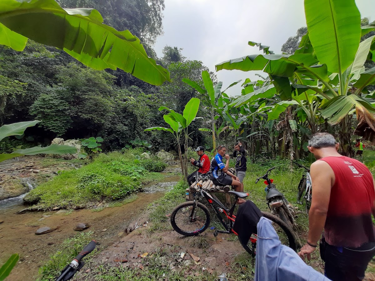 Wisata Alam Cipaneguh