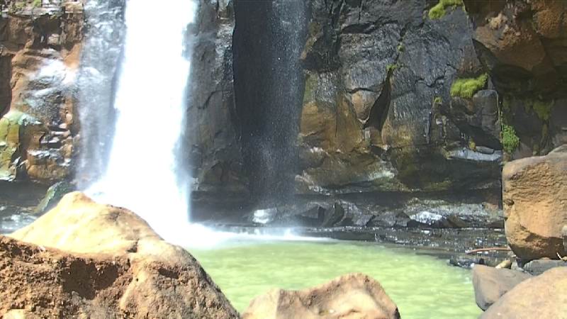 Air Terjun Curug Awang