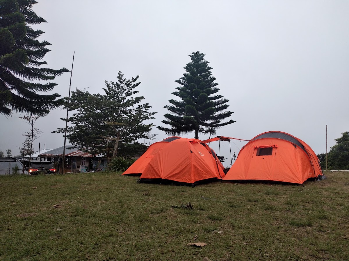 Camp ground gazebo dholo