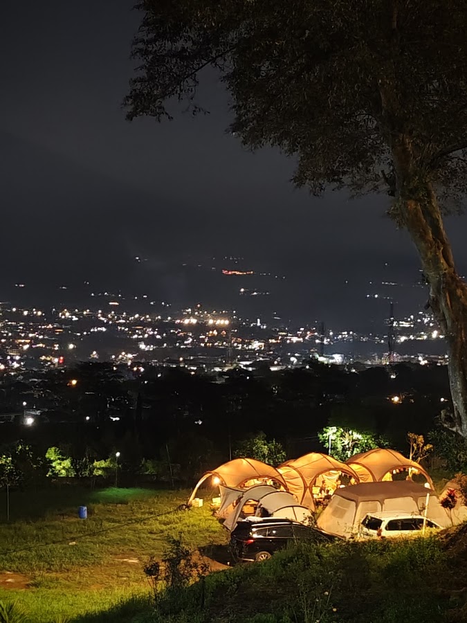 Kusuma Agrowisata Glamping & Resort