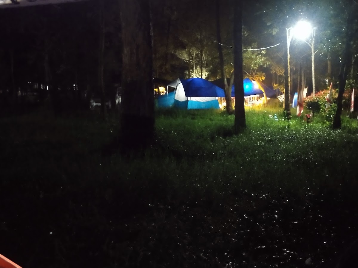 Camping ground (bumi perkemahan)