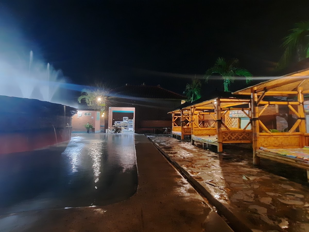 Pemandian Air Panas Kepulungan