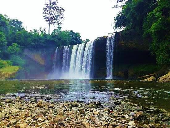 Air Terjun Mananggar