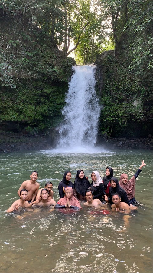 Air Terjun Riam Ampang