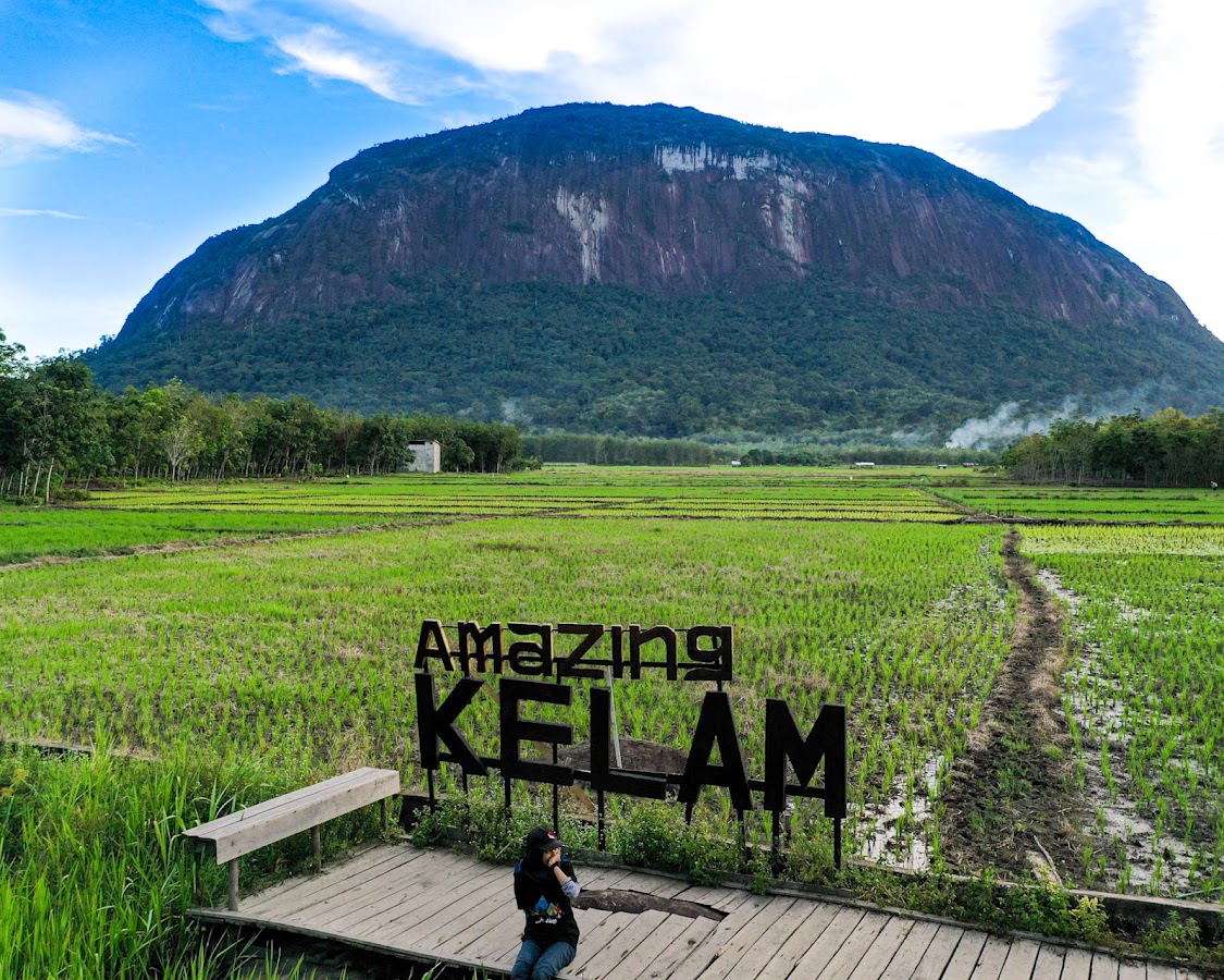 Gunung Kelam
