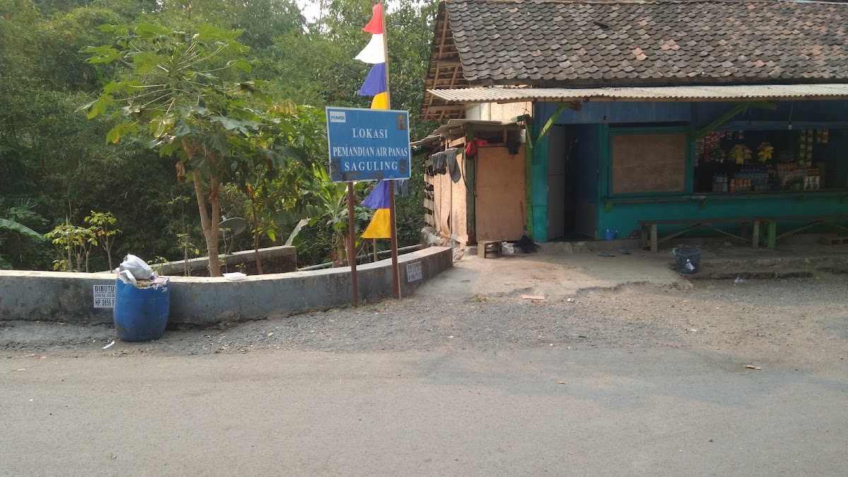Pemandian Air Panas Cipanas