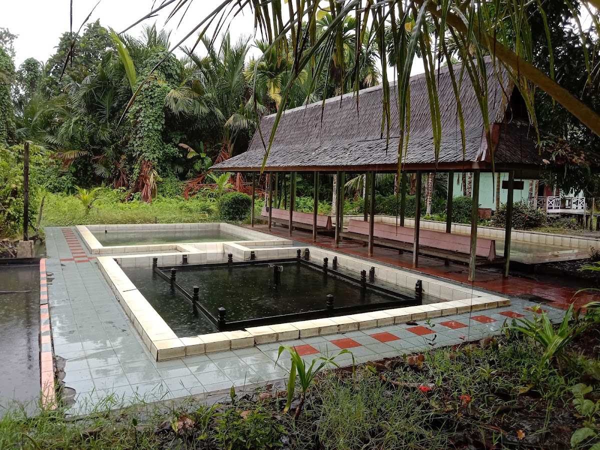 Obyek Wisata Air Panas Hantakan
