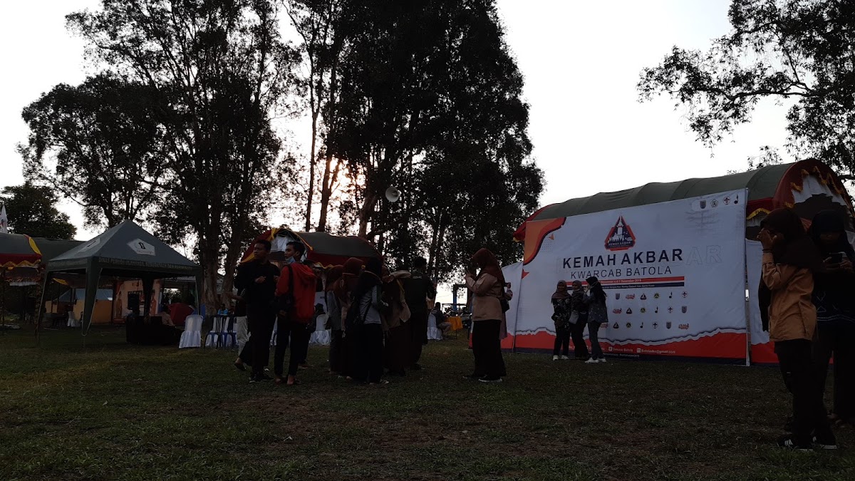 Bukit Camping Emil Baru