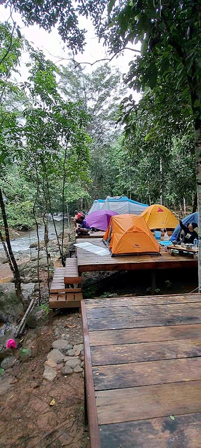 Malaris Adventure Camp