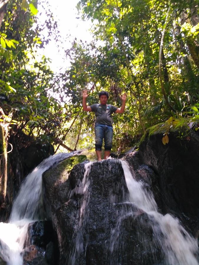 Air Terjun Plimping Banit / Tapang Banit