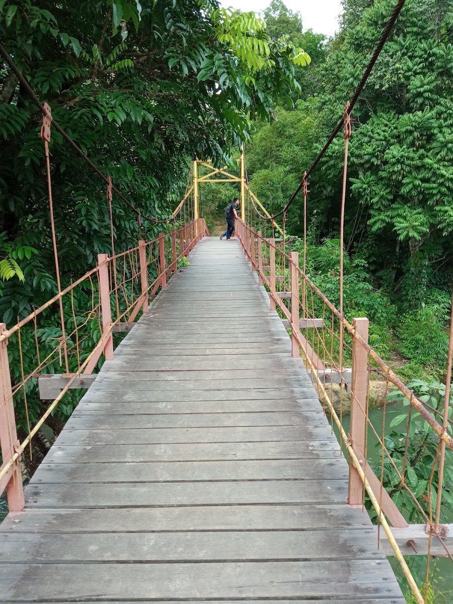 Air terjun liang pandan