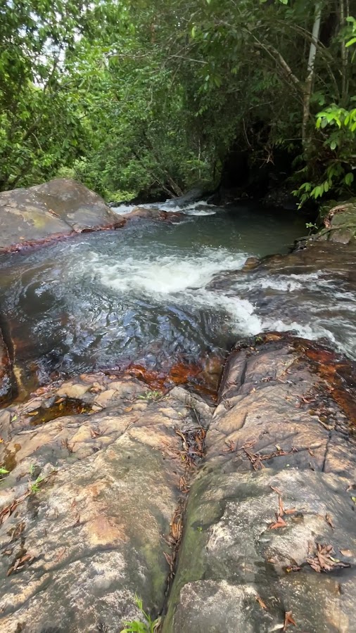 Air terjun Desa Cuhai