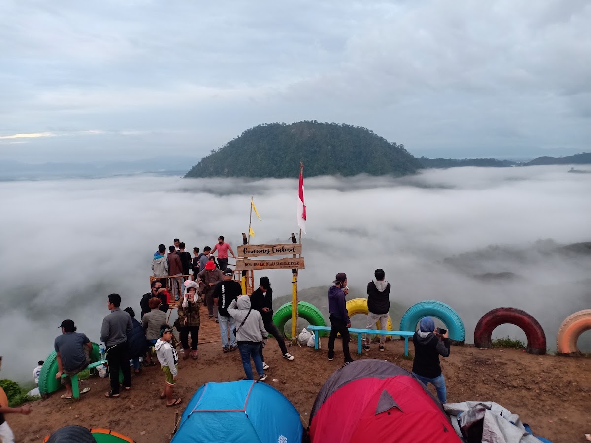 Gunung Embun (Saing Boga)