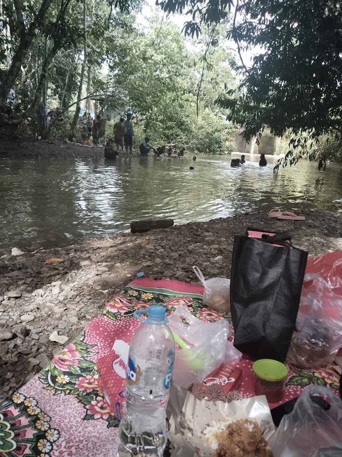 Wisata Air Terjun Bawan Batu