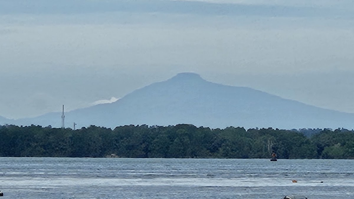 Gunung Bawo Katar