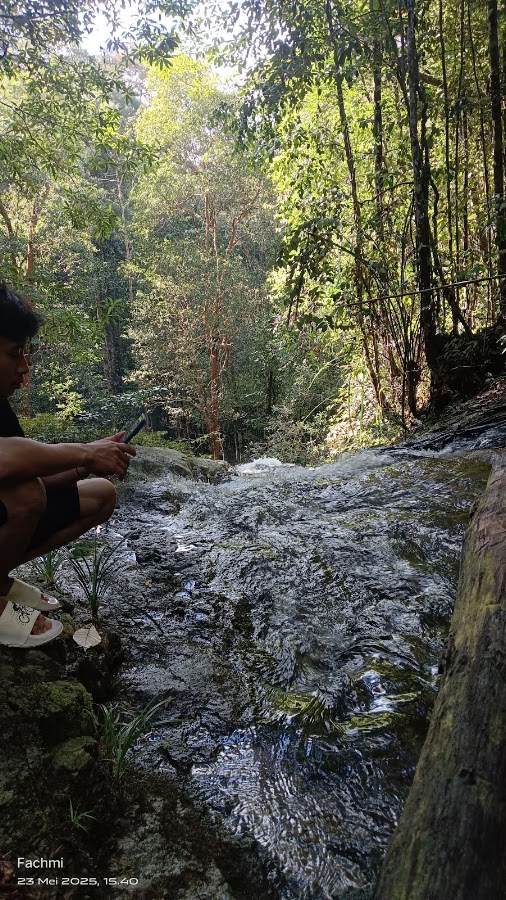 Pemandian air terjun