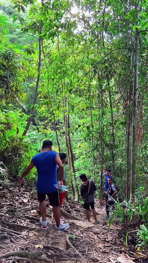 Pendakian Bukit Mas