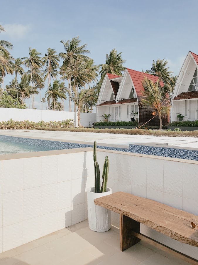 Ngelakar Beach Belitung