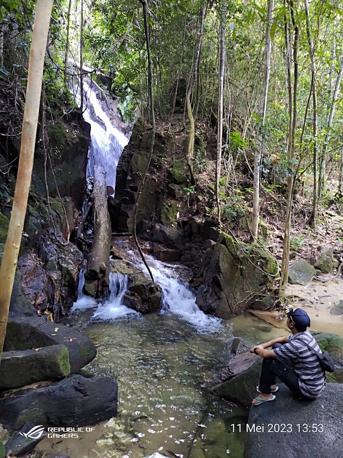 Wisata Alam Air Terjun C2 paret 7