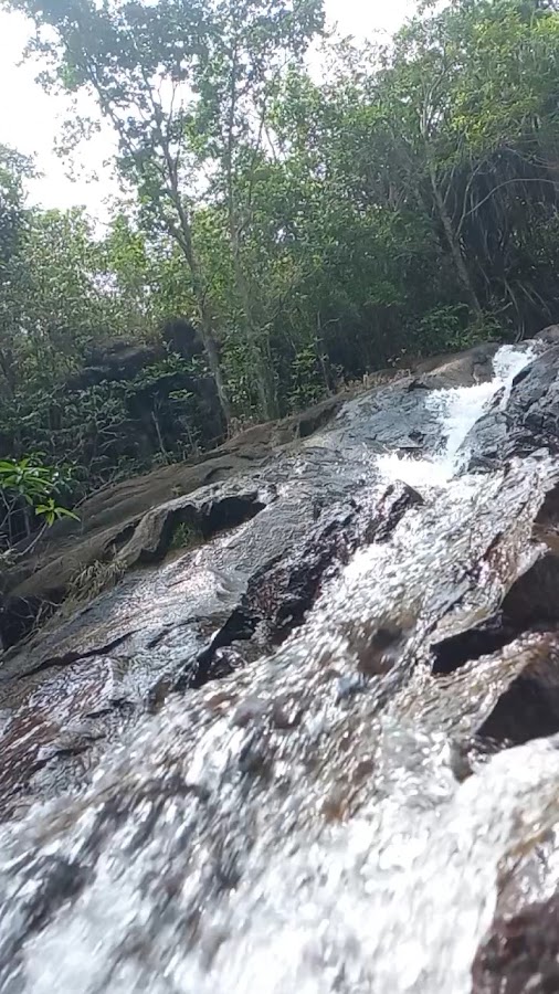 Air Terjun Sadap