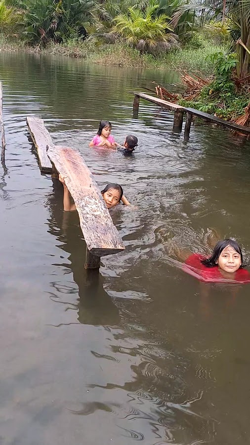 Air Panas Keretak