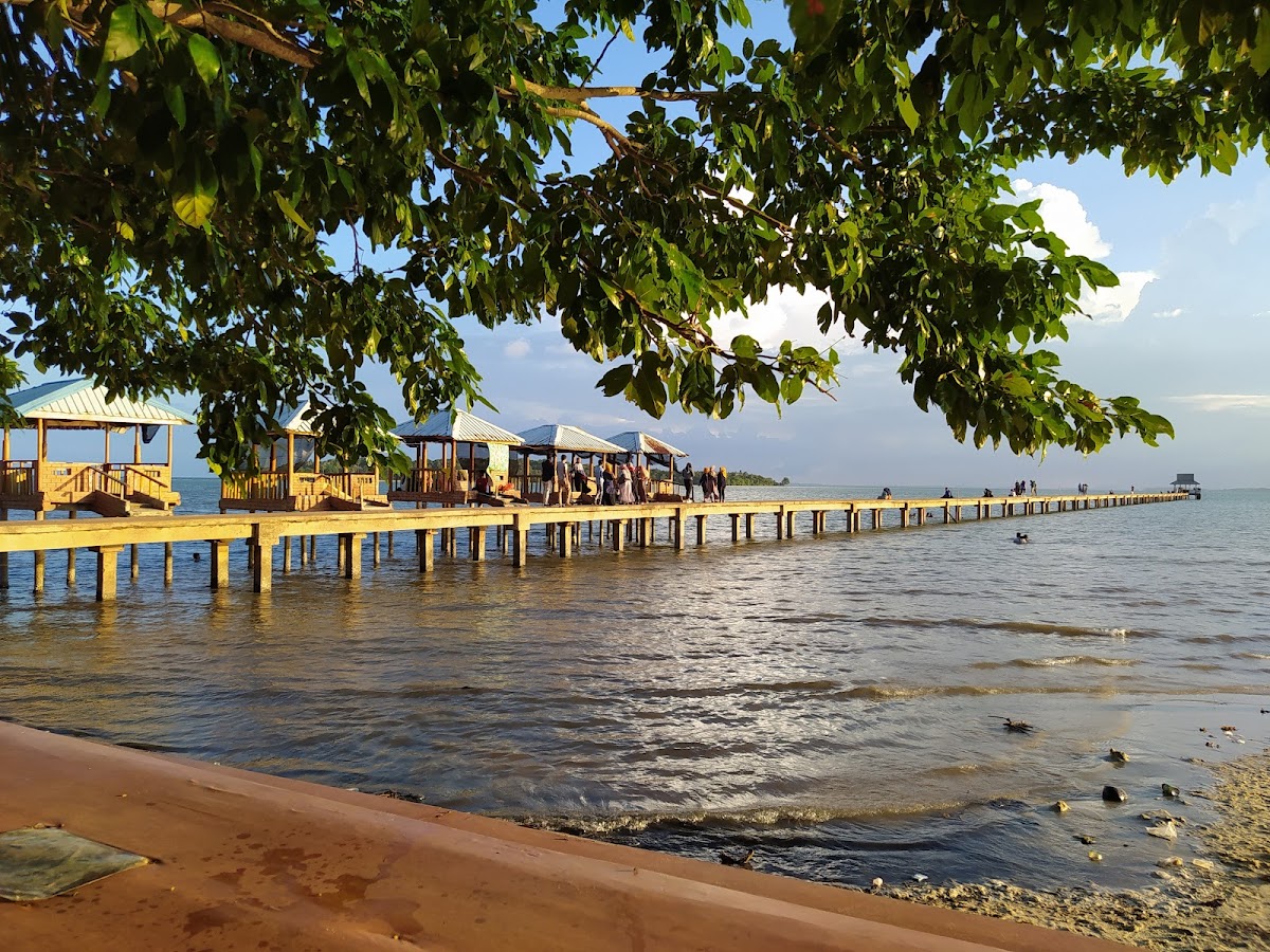 Pantai Tanjung Siambang