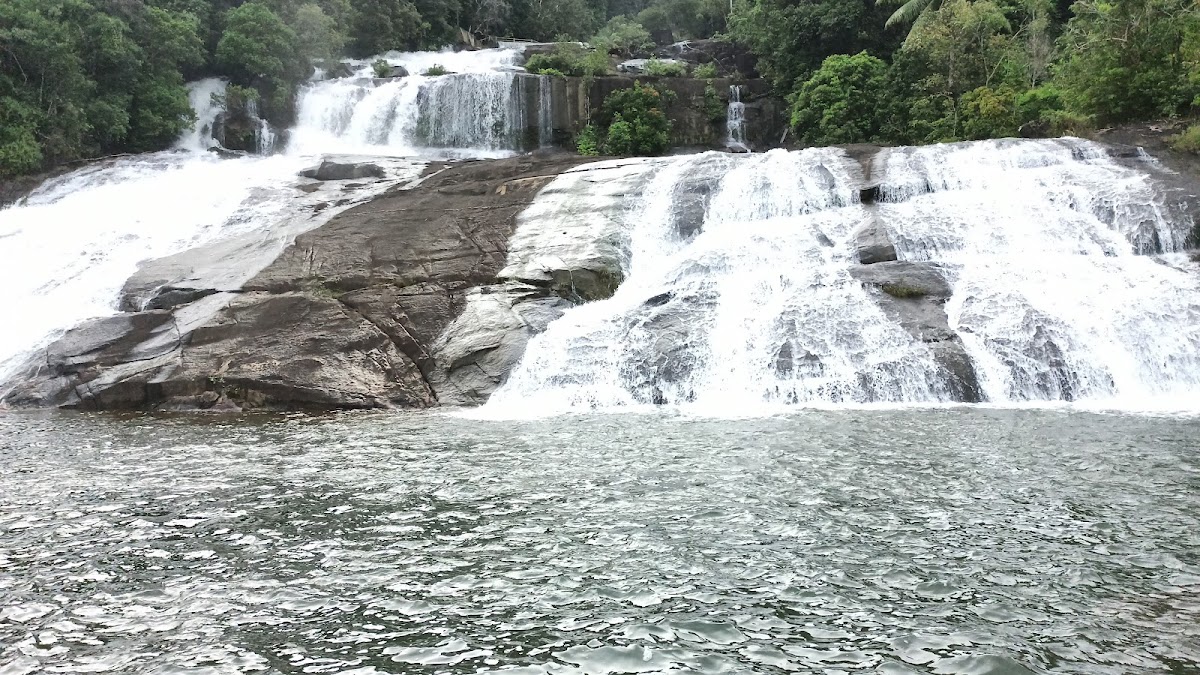 Air Terjun Temburun Tarempa