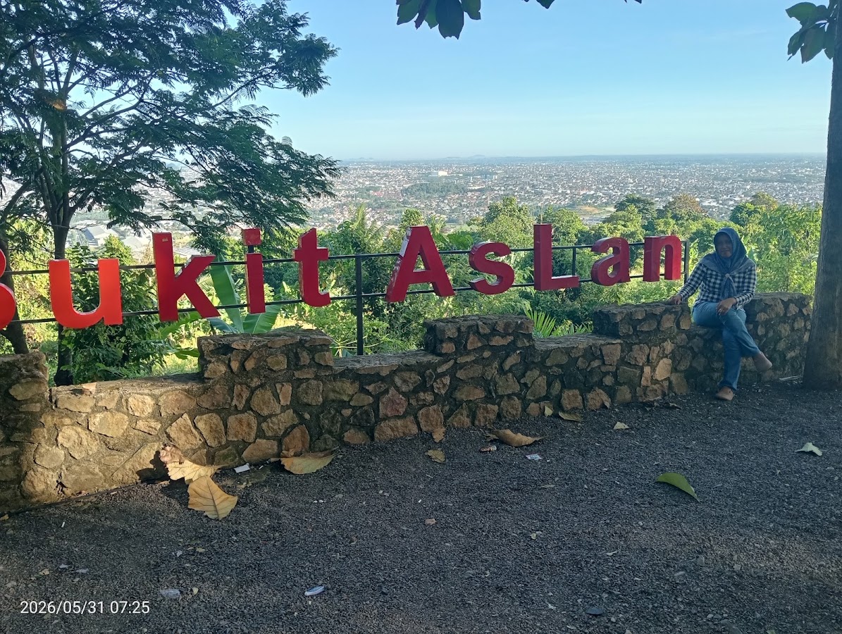 Camping Bukit AsLan