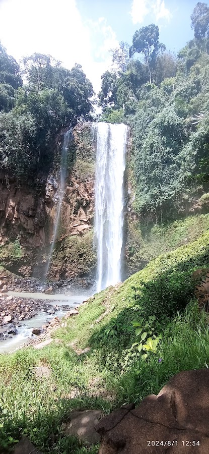 Air Terjun Semantung