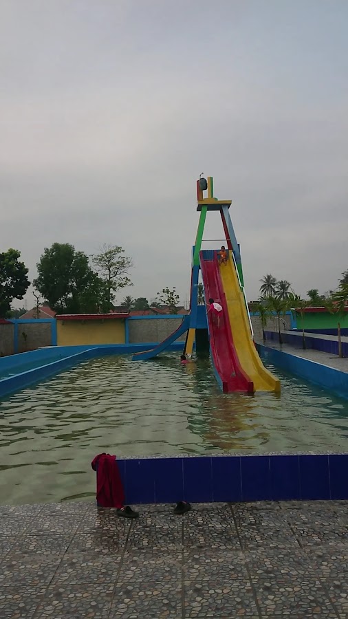 Pemandian air panas Perdana Wisata Lestari