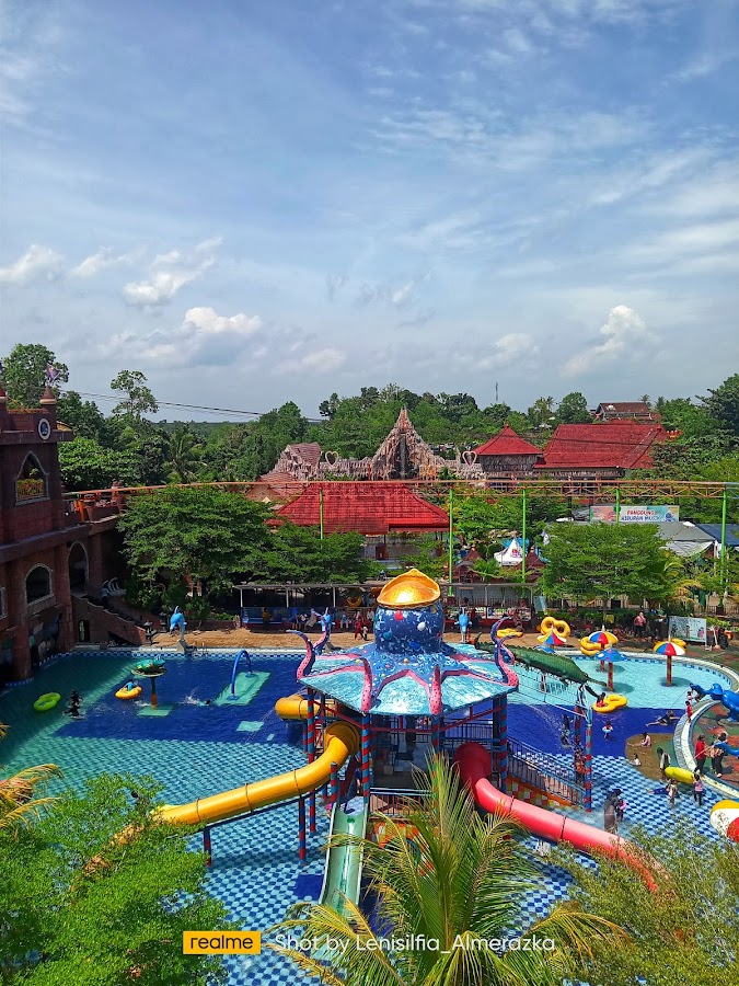Slanik Waterpark Lampung