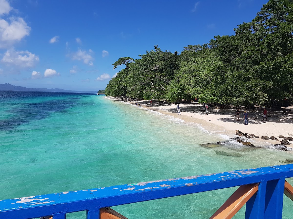 Pantai Liang
