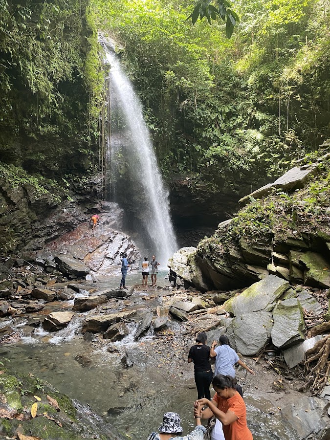 Air Terjun Waisia