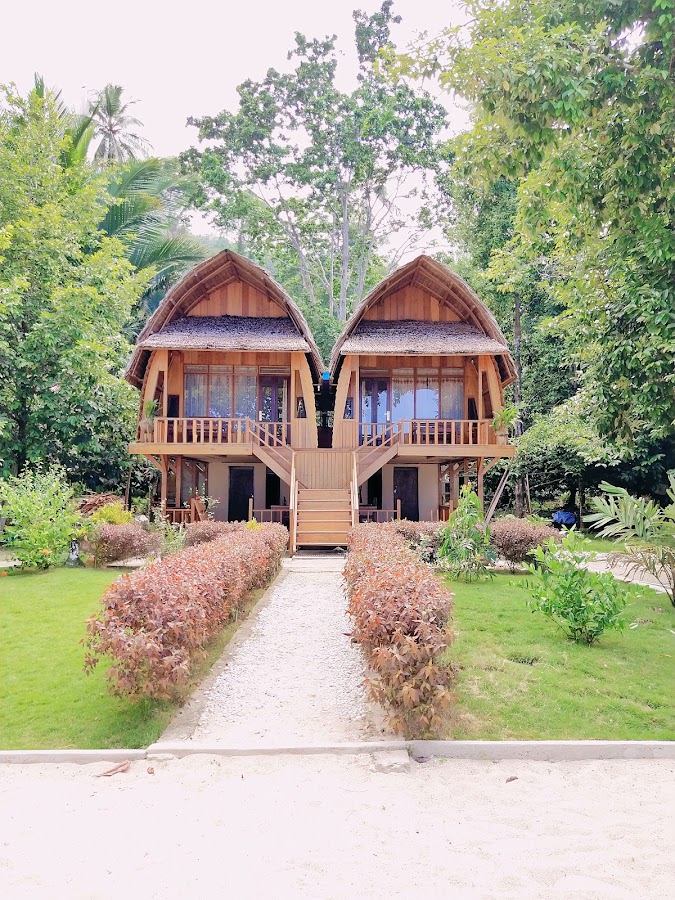 Air Belanda Resort, Near Ora Beach