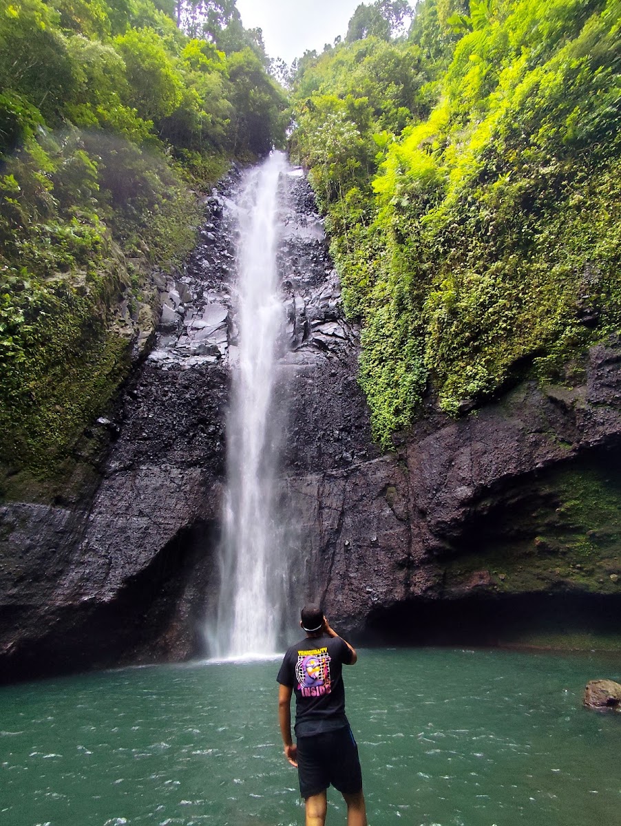Air terjun goin