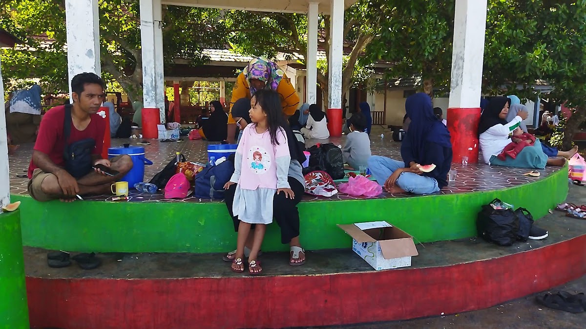 Pemandian Air Panas - Ake Sahu