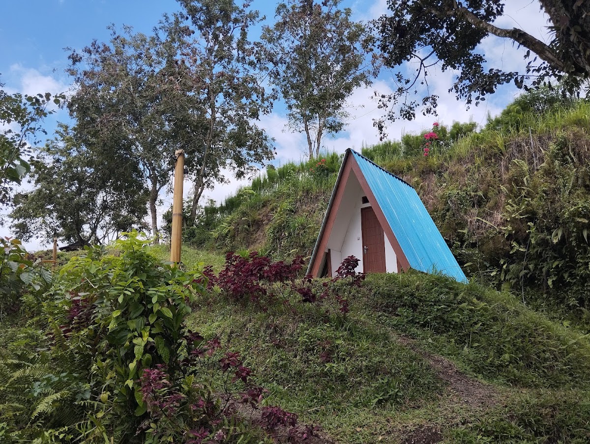 Wisata Alam Goa Lawah Lebah Sempage