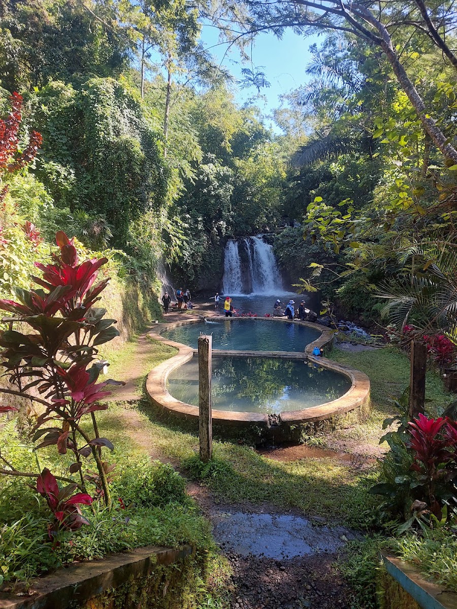 Air Terjun Babak Pelangi