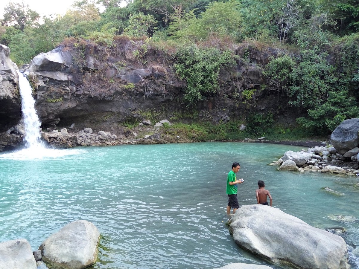 Air Terjun Umar Maya