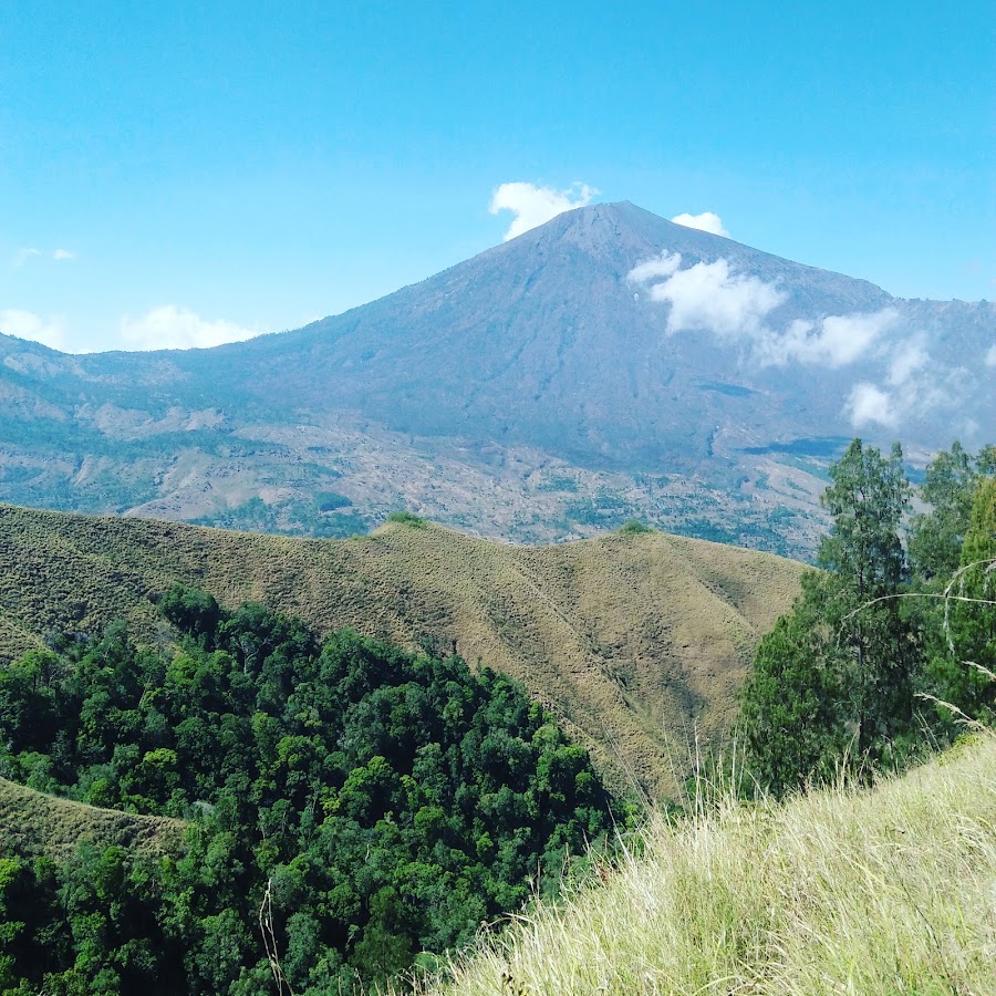 Jalur Pendakian Sajang