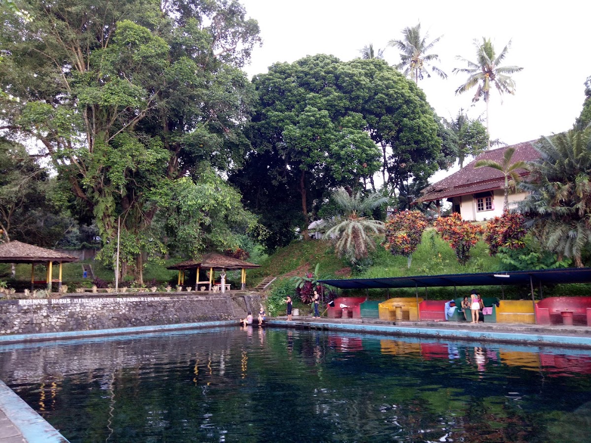 Pemandian Suranadi