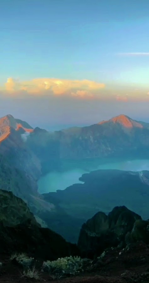 Rinjani paradise adventure -trekking tour agency