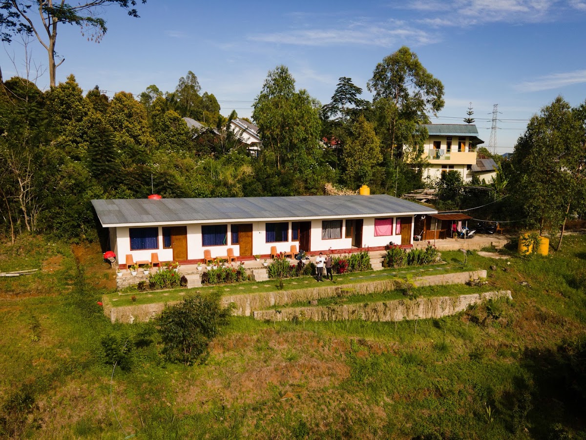 RUTENG GLAMPING (HOMESTAY, BEST VIEW POINT For Sunrise/Moonrise)
