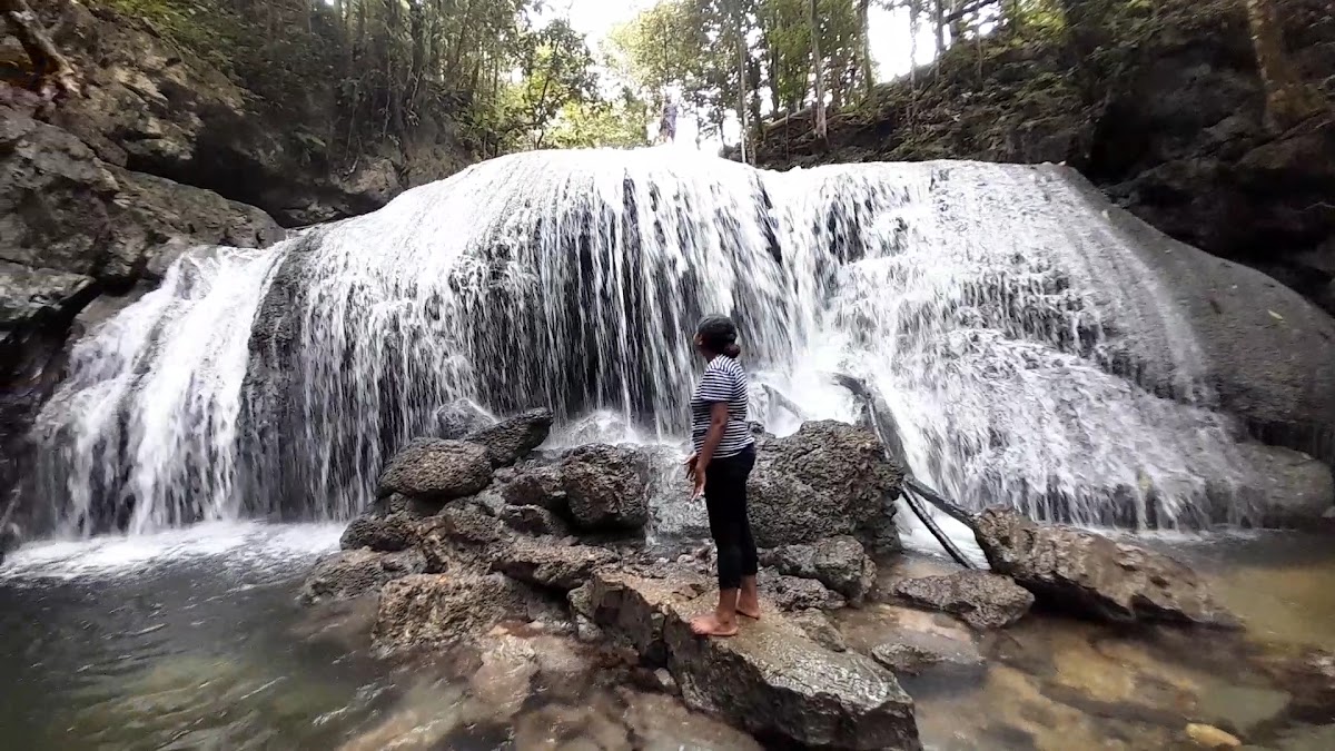 Air terjun Wardo