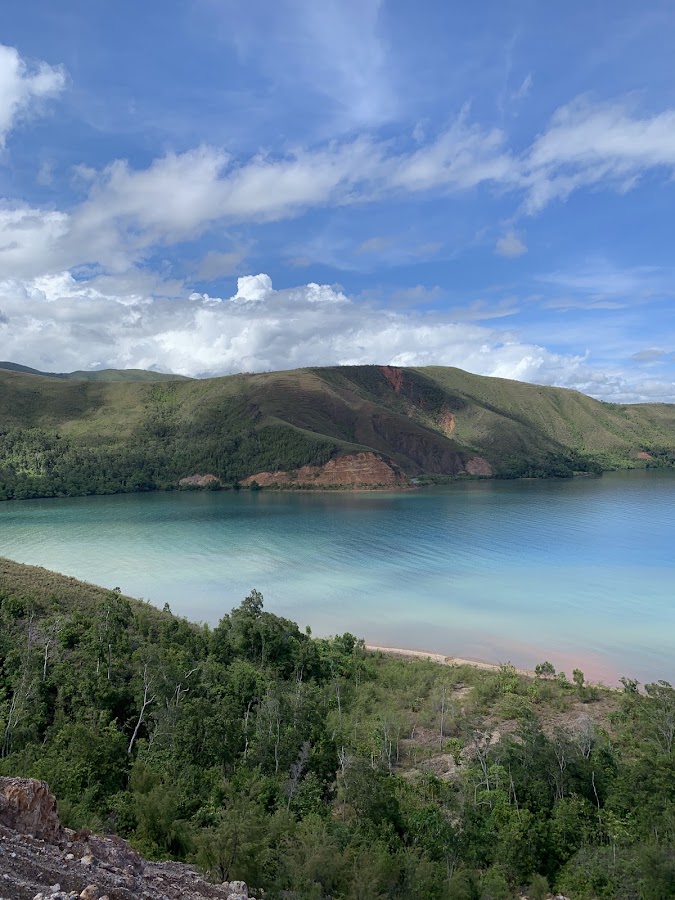Gunung Botak Manokwari Selatan