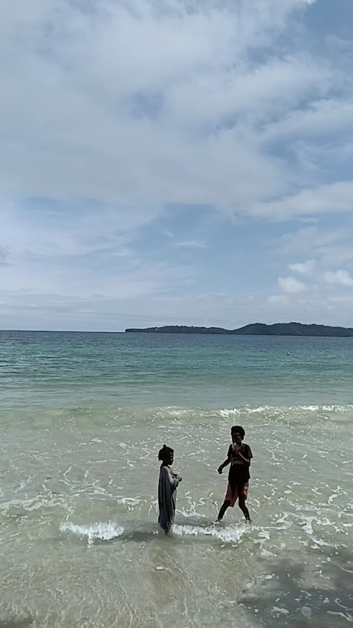 wisata Pantai Pasir Putih 1