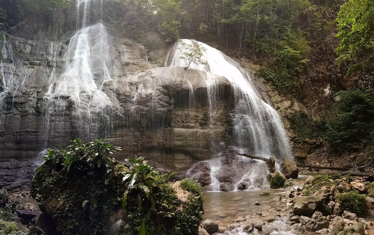 Air Terjun Karmon