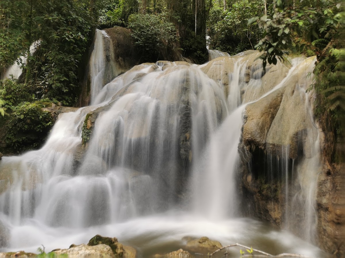 Air Terjun Bihewa
