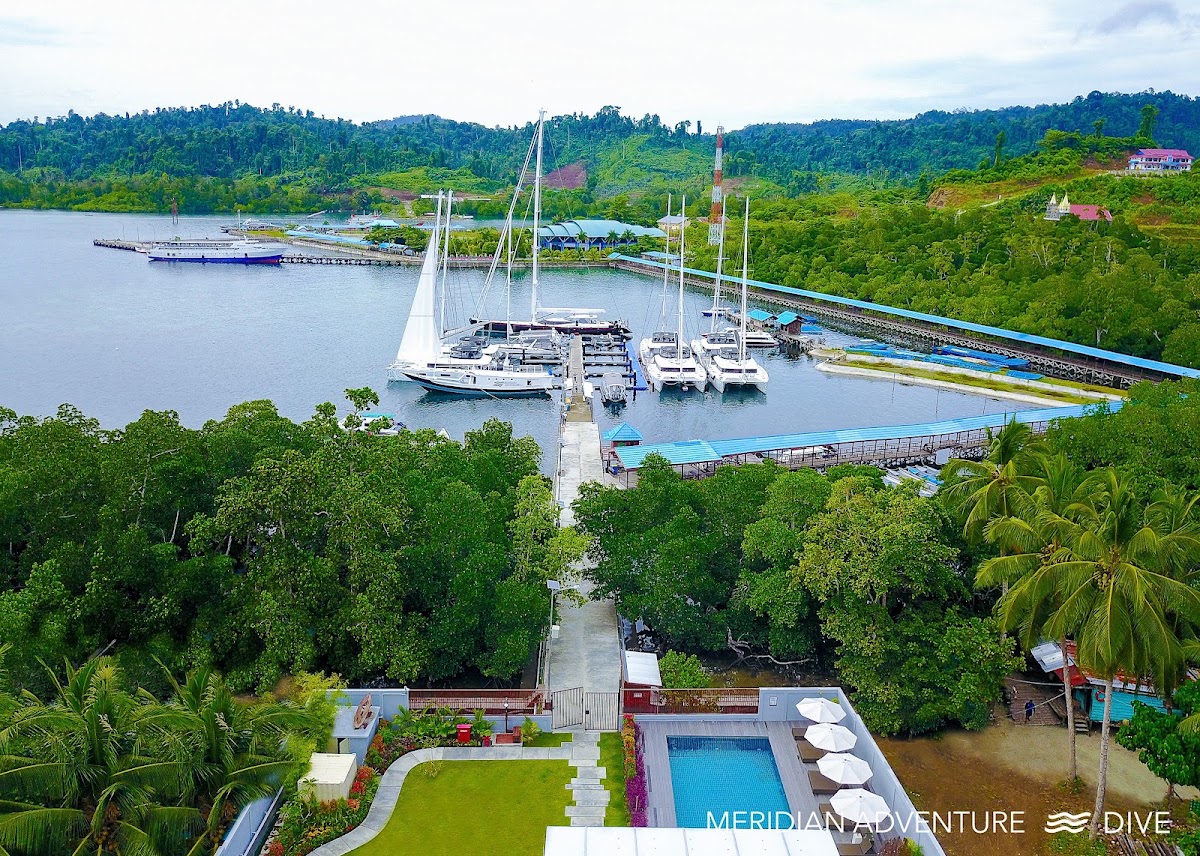 Meridian Adventure Marina Club & Resort Waisai