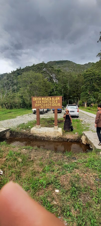 Wisata Alam Gua Kontilola